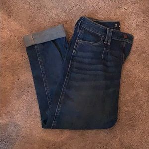 High rise, vintage mom jeans